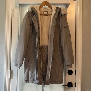 Small Gap Faux Fur Lined Jacket (Pre loved)